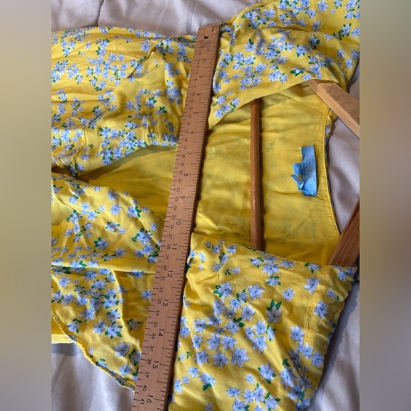 Draper James RSVP yellow floral wrap ruffle flounce dress size large - Picture 7 of 10